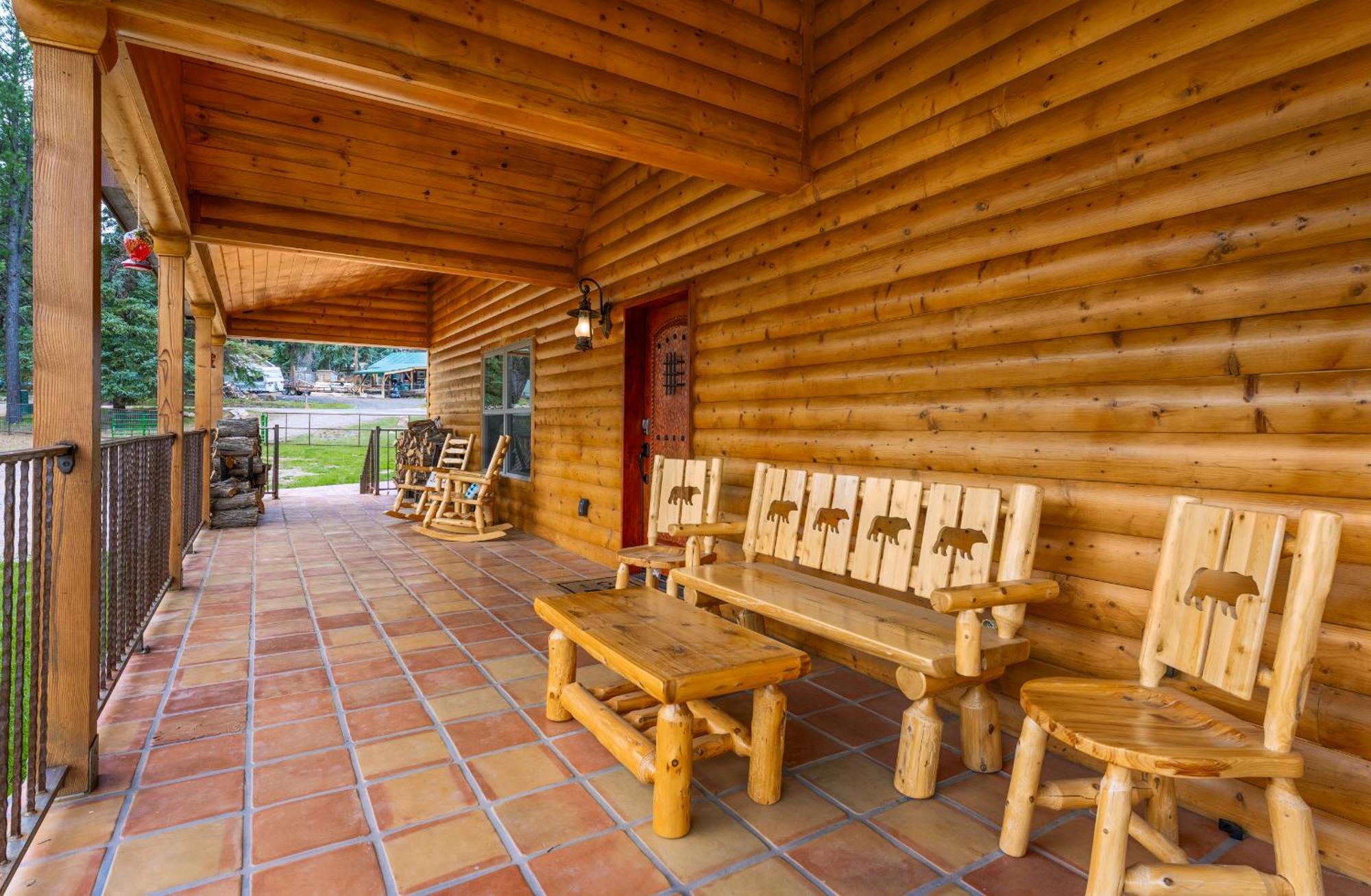 Bear Paw Lodge & Vacation Homes Vallecito Luaran gambar