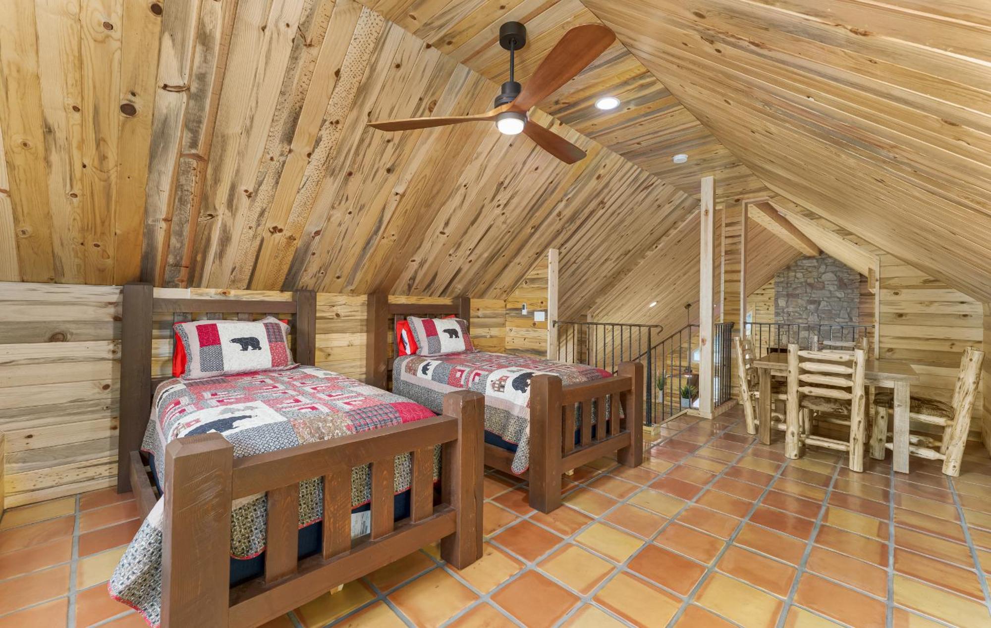 Bear Paw Lodge & Vacation Homes Vallecito Luaran gambar