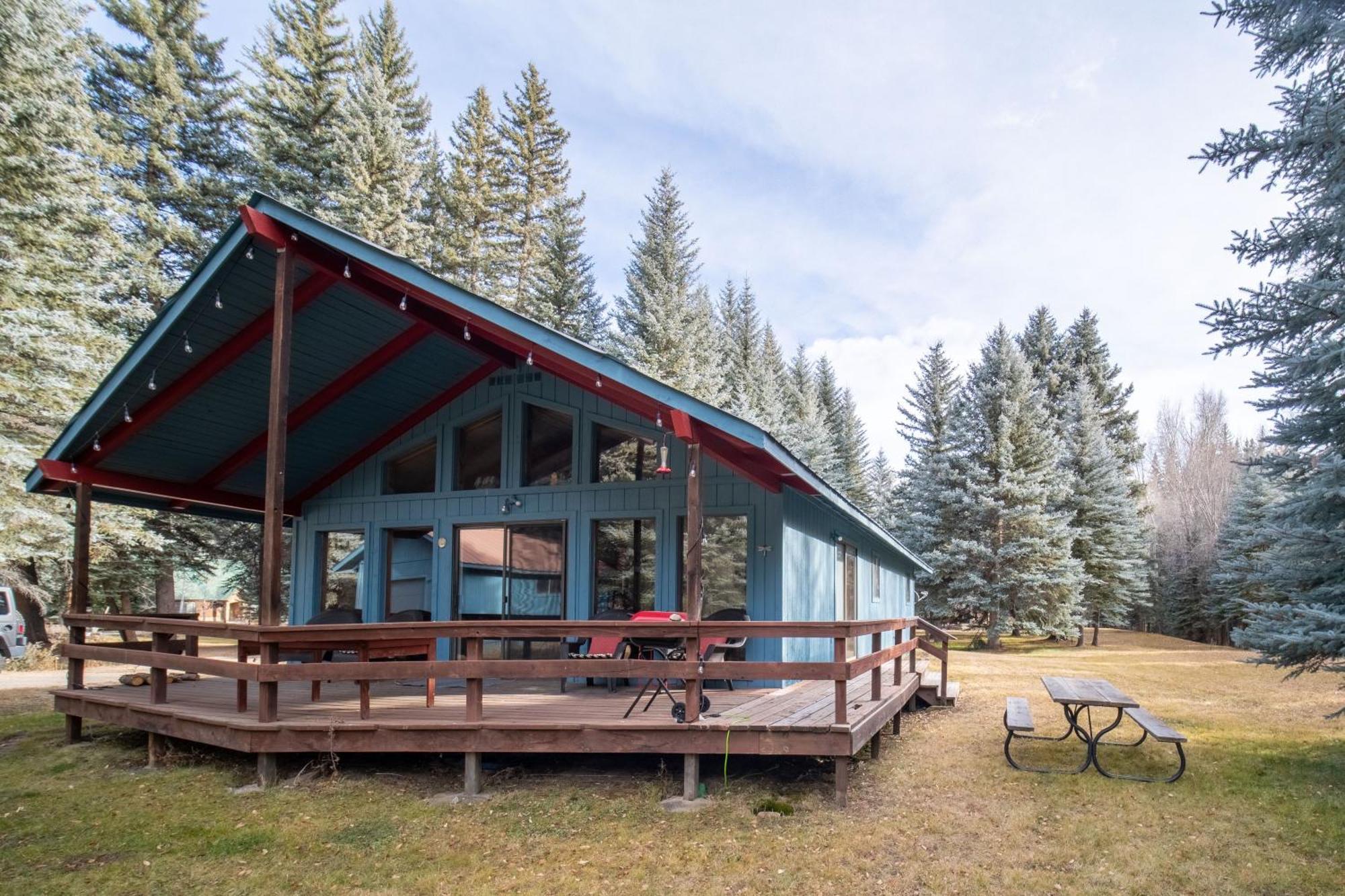 Bear Paw Lodge & Vacation Homes Vallecito Luaran gambar
